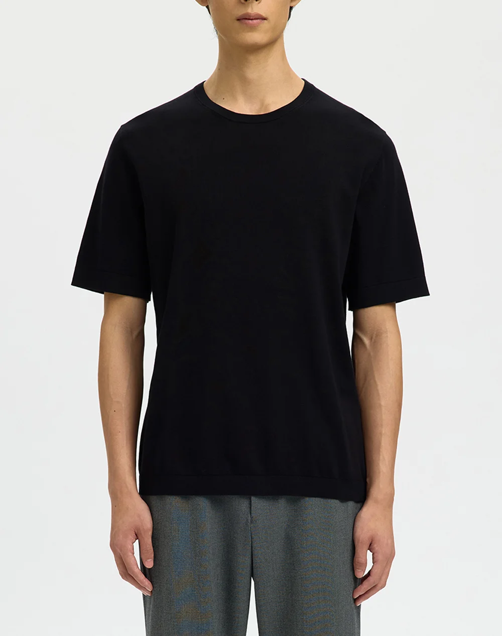 Φωτογραφία προϊόντος: SELECTED TORINO KNITTED CREW NECK SLIM FIT T-SHIRT MEN SELECTED ΜΑΥΡΟ (16099828-BLACK)