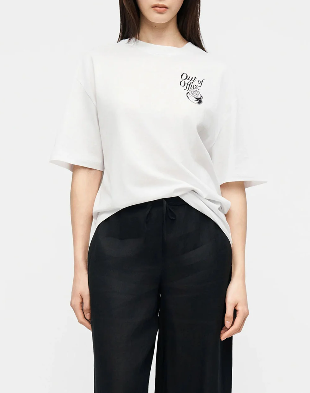 Φωτογραφία προϊόντος: HUGO OVERSIZED T-SHIRT WOMEN HUGO ΛΕΥΚΟ- ΜΑΥΡΟ (50560772-100)