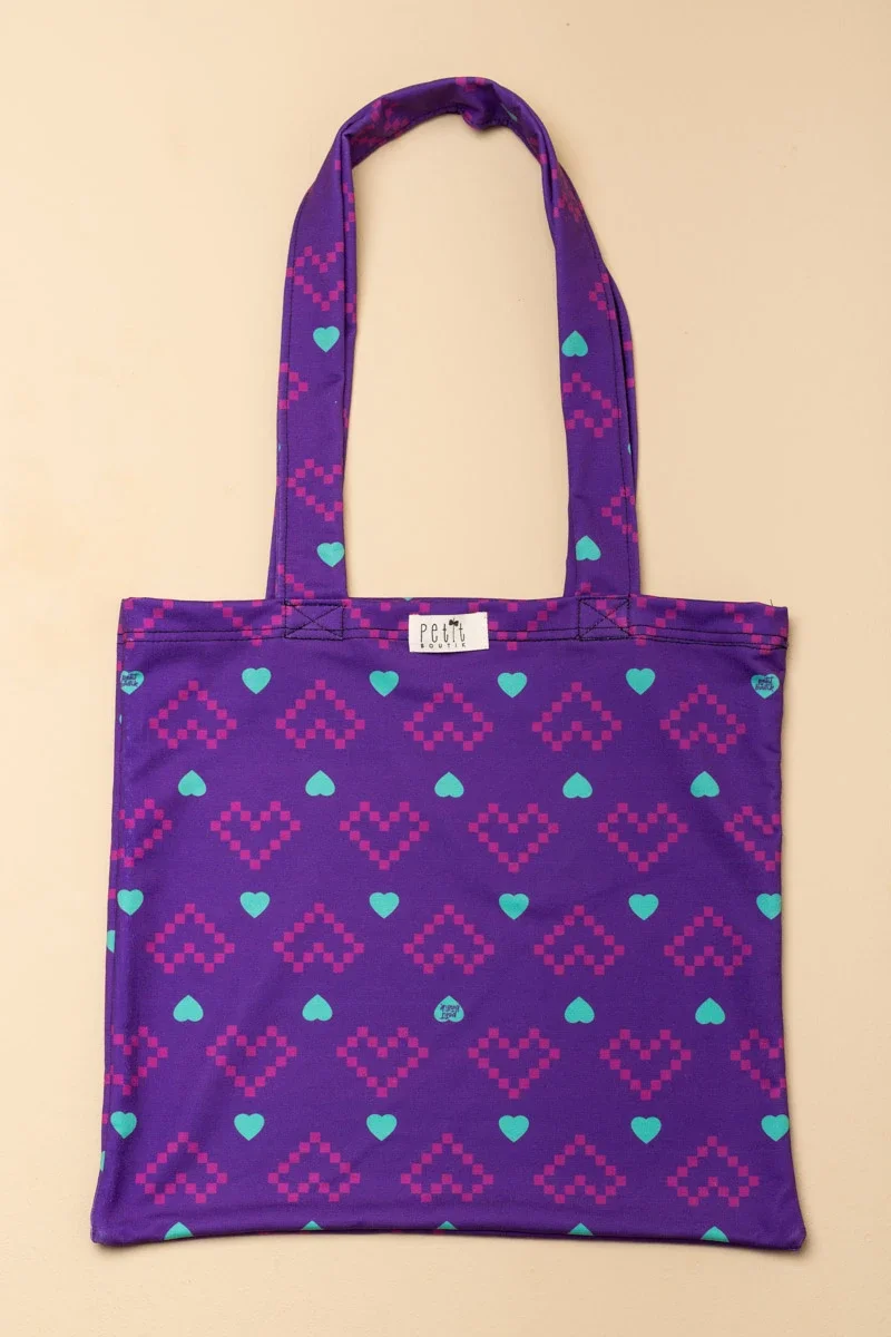 Φωτογραφία προϊόντος: Purple Pixel Hearts Φούτερ Tote Bag Petit Boutik
