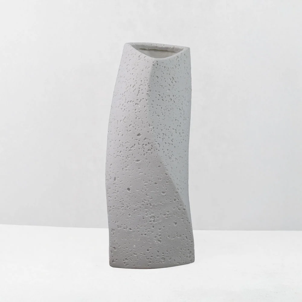 Φωτογραφία προϊόντος: VOID III ΒΑΖΟ 16.5x14.5x39cm RESIN ΑΣΠΡΟ