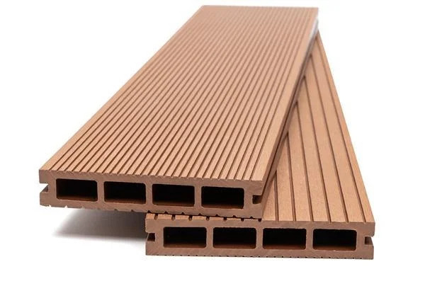 Φωτογραφία προϊόντος: DECK-WPC ΔΑΠΕΔΟΥ 25/145mm L.BROWN 40 NewPlan