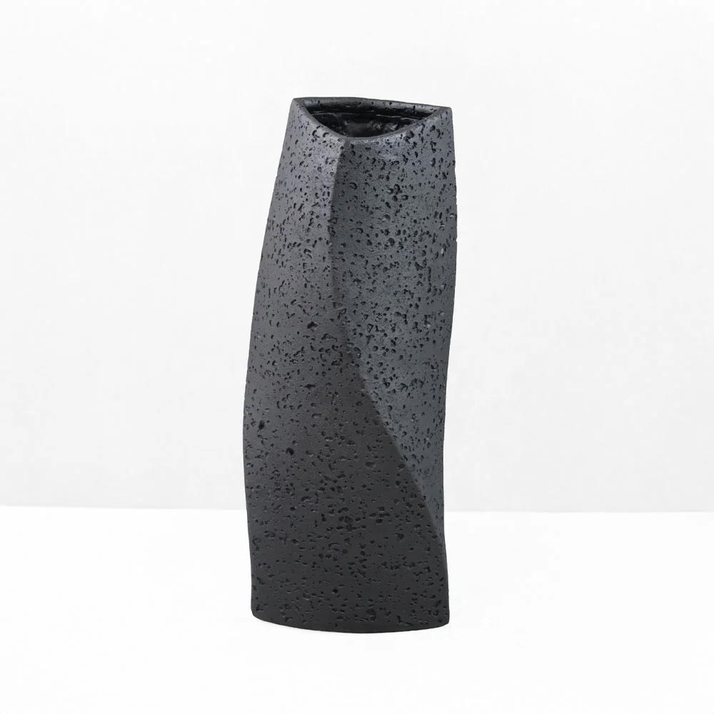 Φωτογραφία προϊόντος: VOID II ΒΑΖΟ 16.5x14.5x39cm RESIN ΜΑΥΡΟ
