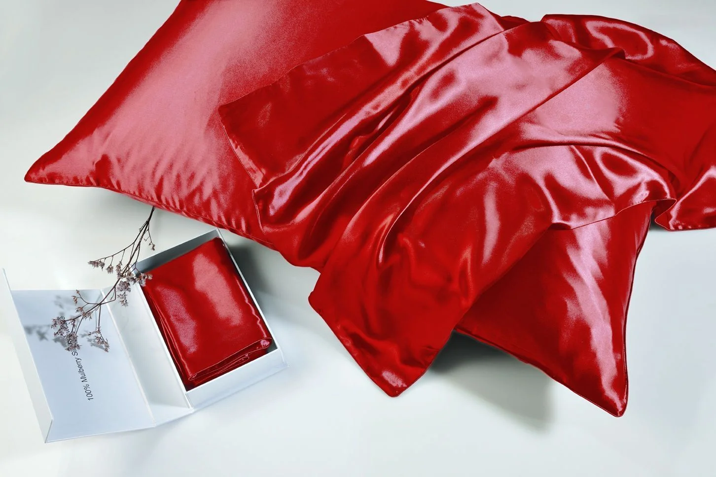 Φωτογραφία προϊόντος: Down Town 100% Mulberry Silk Μαξιλαροθήκη Red (1τμχ)