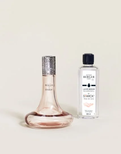 Φωτογραφία προϊόντος: Maison Berger Paris MBP Lampe Berger By Strarck Peau De Soie gift set Καταλυτική Λάμπα Αρωματισμού και Καθαρισμού Αέρα του Χώρου