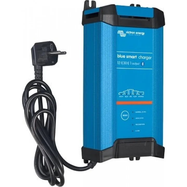 Φωτογραφία προϊόντος: VICTRON ENERGY Victron Blue Smart IP22 12/30 (1)