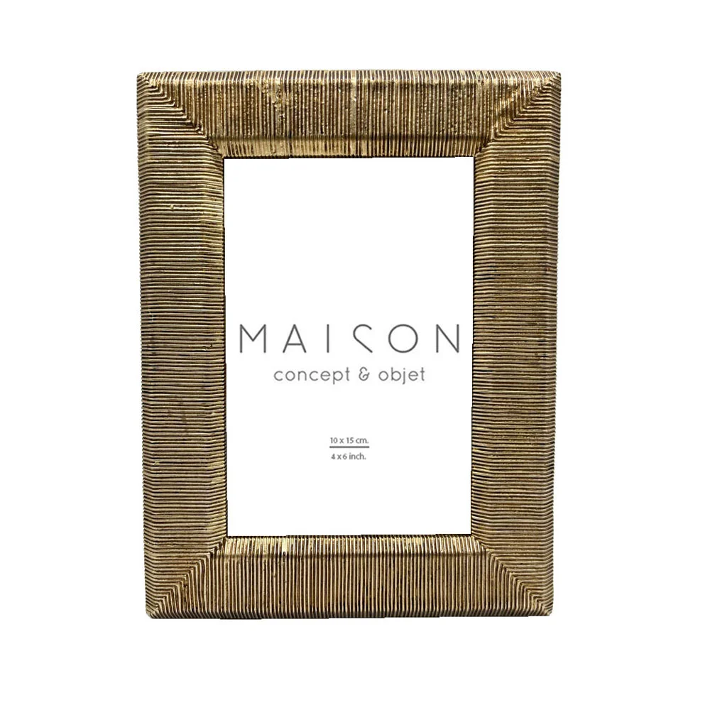 Φωτογραφία προϊόντος: CRUZE ΚΟΡΝΙΖΑ 16x2x21cm POLYRESIN ΧΡΥΣΟ ΓΥΑΛΙ