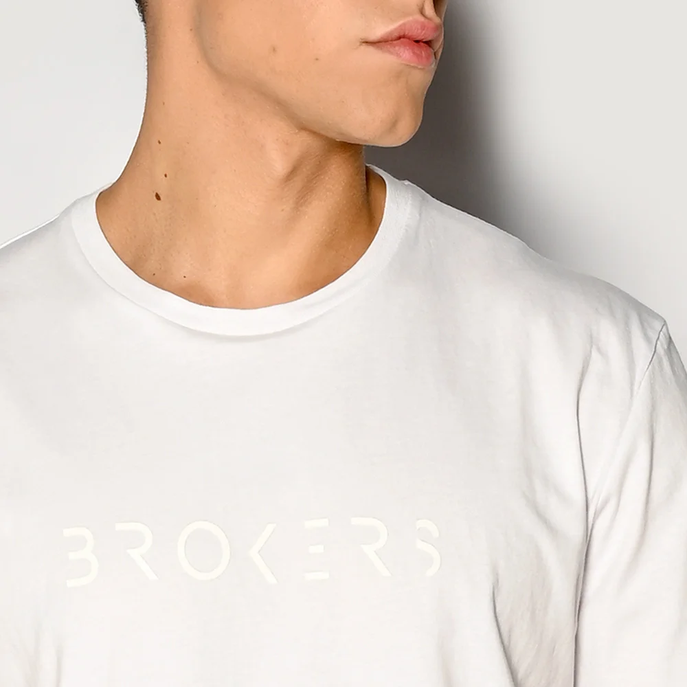 Φωτογραφία προϊόντος: T-SHIRT ΑΝΔΡΙΚΟ ΜΕ BRANDED ΤΥΠΩΜΑ WHITE BROKERS