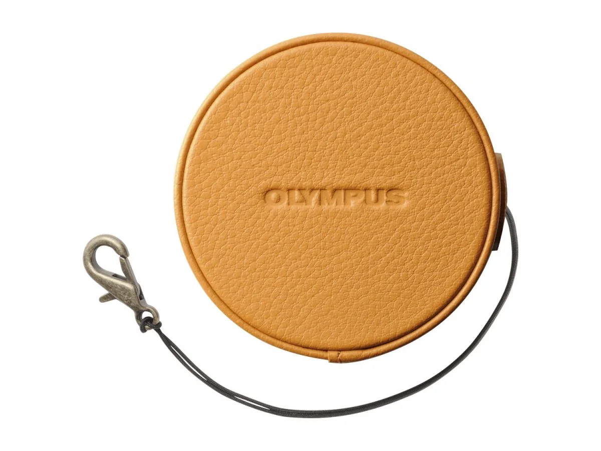 Φωτογραφία προϊόντος: Olympus LC-60.5GL LBR Genuine Leather Lens Cover (60.5 mm) - light brown