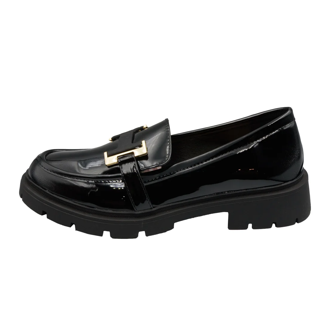 Φωτογραφία προϊόντος: Μαύρα λουστρίνι loafers με χρυσή αγκράφα και τρακτερωτή σόλα