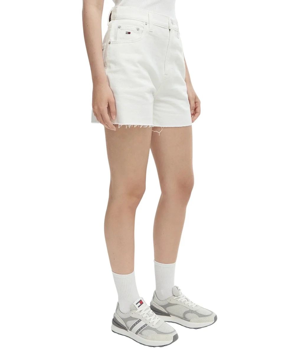 Φωτογραφία προϊόντος: Tommy Hilfiger - Γυναικεία Βερμούδα Σορτς Mom Regular Fit DW0DW22695-1D0 Λευκό