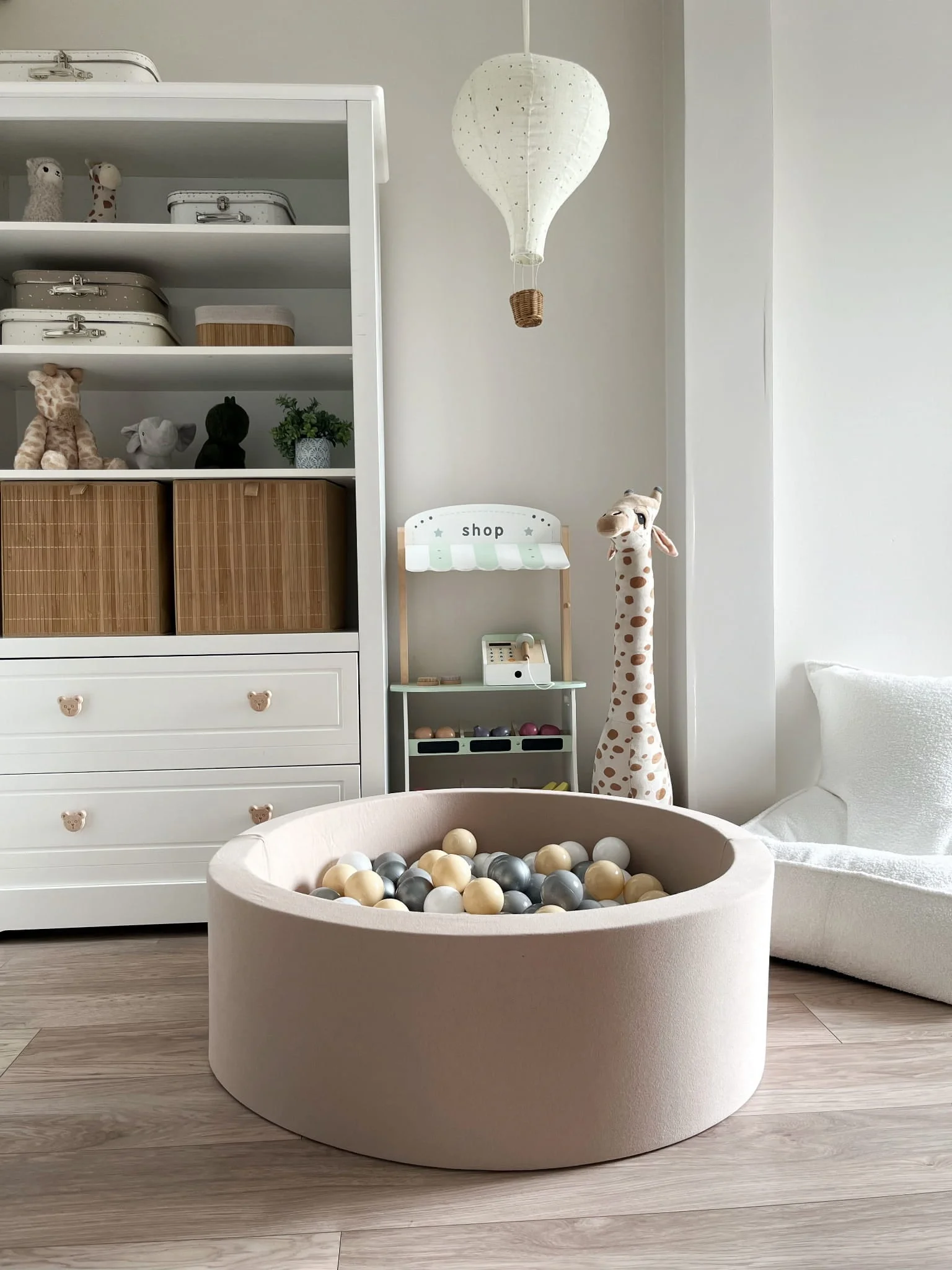 Φωτογραφία προϊόντος: Πισίνα με μπάλες beige 30*90