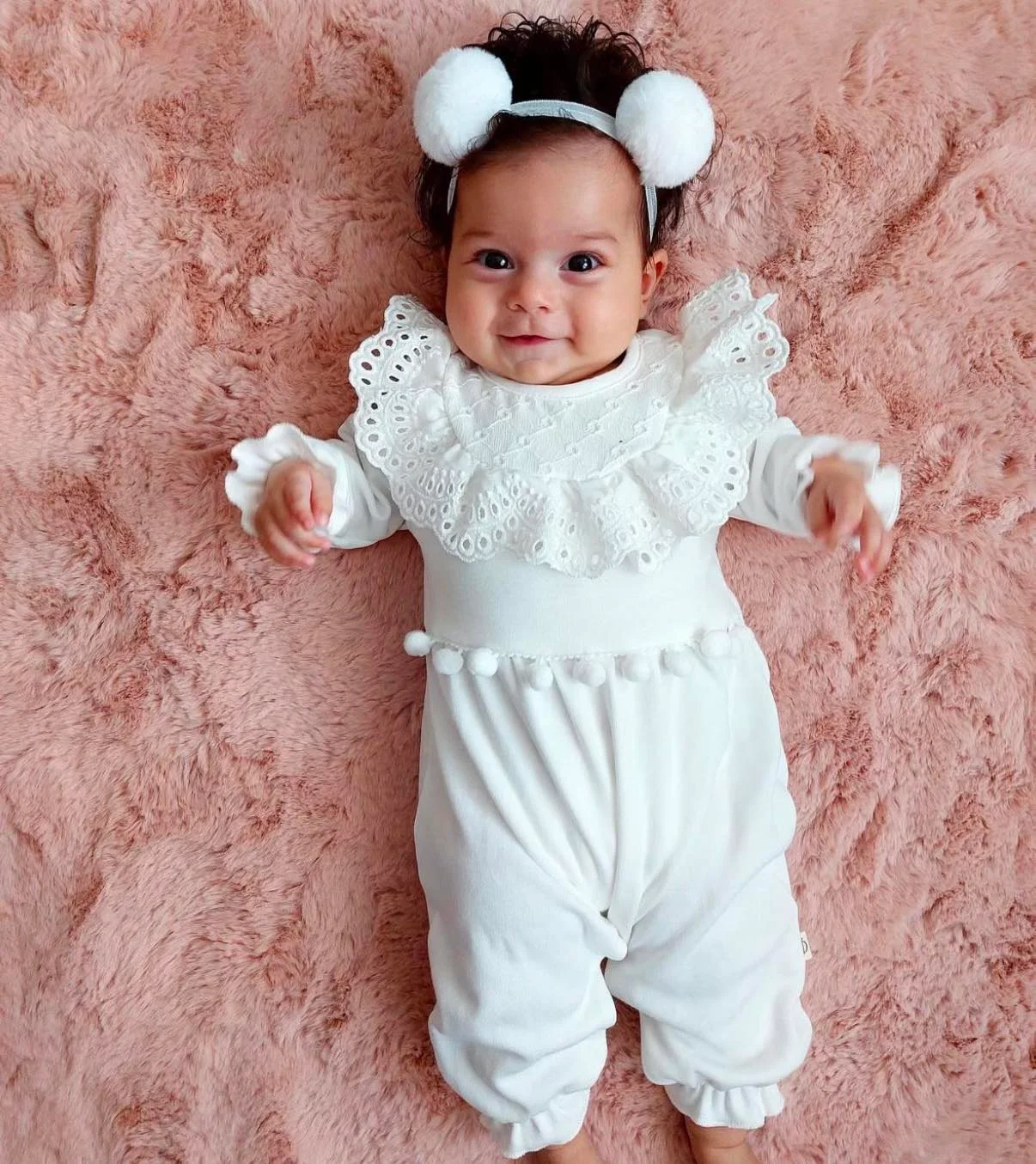 Φωτογραφία προϊόντος: White Baby Set