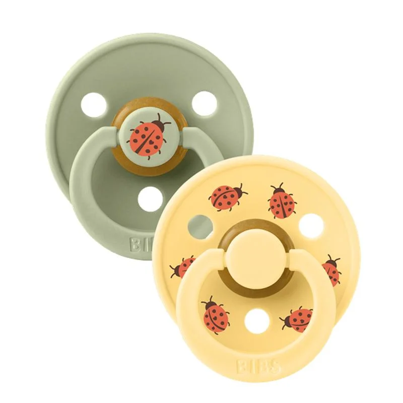 Φωτογραφία προϊόντος: BIBS – STUDIO COLLECTION ΣΕΤ ΠΙΠΙΛΕΣ 2ΤΜΧ – LADYBUG/SAGE MIX – ΣΤΡΟΓΓΥΛΗ No2