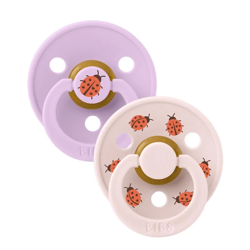 Φωτογραφία προϊόντος: BIBS – STUDIO COLLECTION ΣΕΤ ΠΙΠΙΛΕΣ 2ΤΜΧ – LADYBUG/VIOLET SKY MIX – ΣΤΡΟΓΓΥΛΗ No1