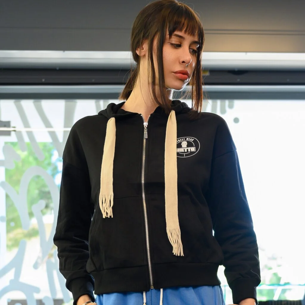 Φωτογραφία προϊόντος: Ghetto Streetwear Zip Hoodie for Women | New Collection Black