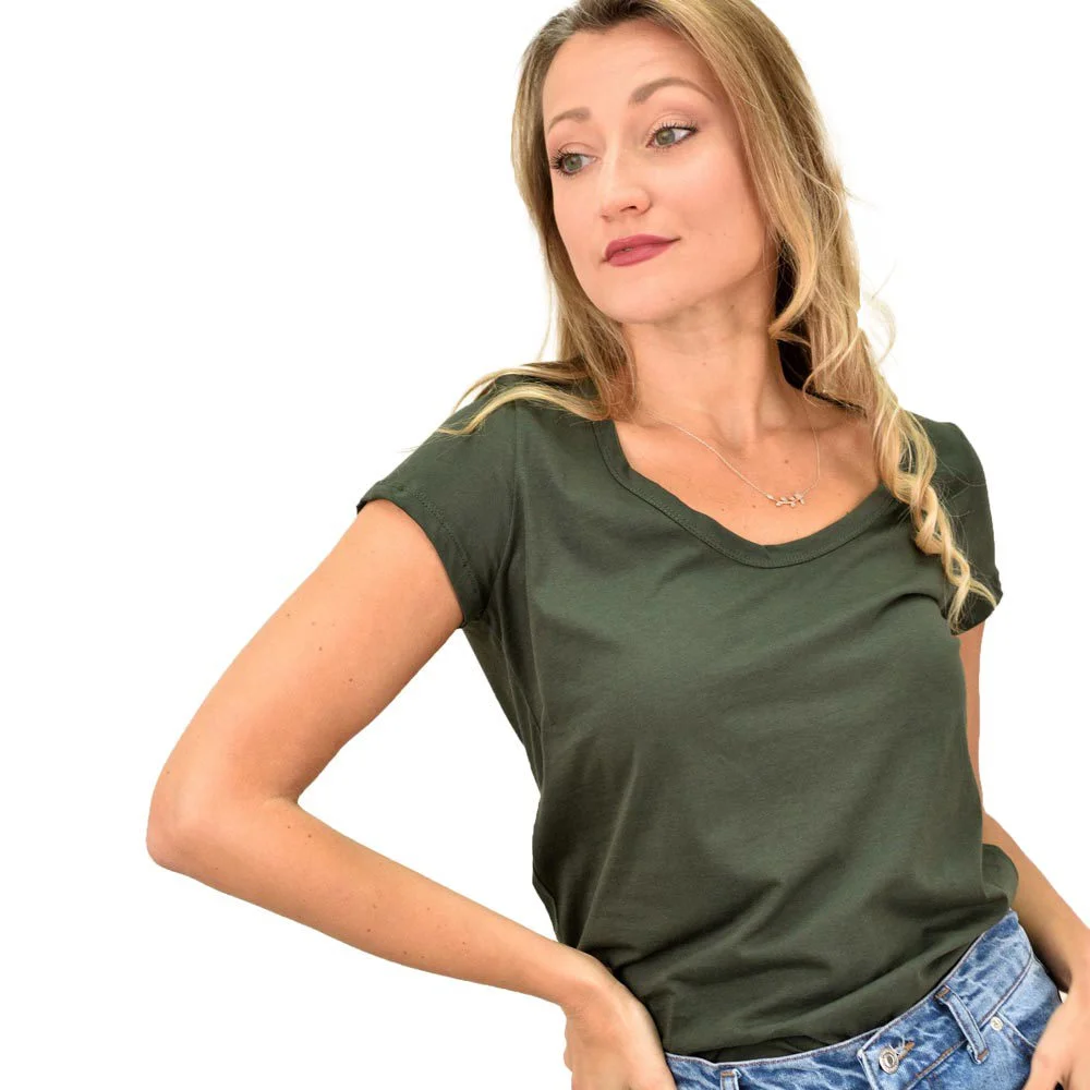 Φωτογραφία προϊόντος: First Woman Γυναικεία μπλούζα με στρογγυλή ανοιχτή λαιμόκομψη / Λαδί