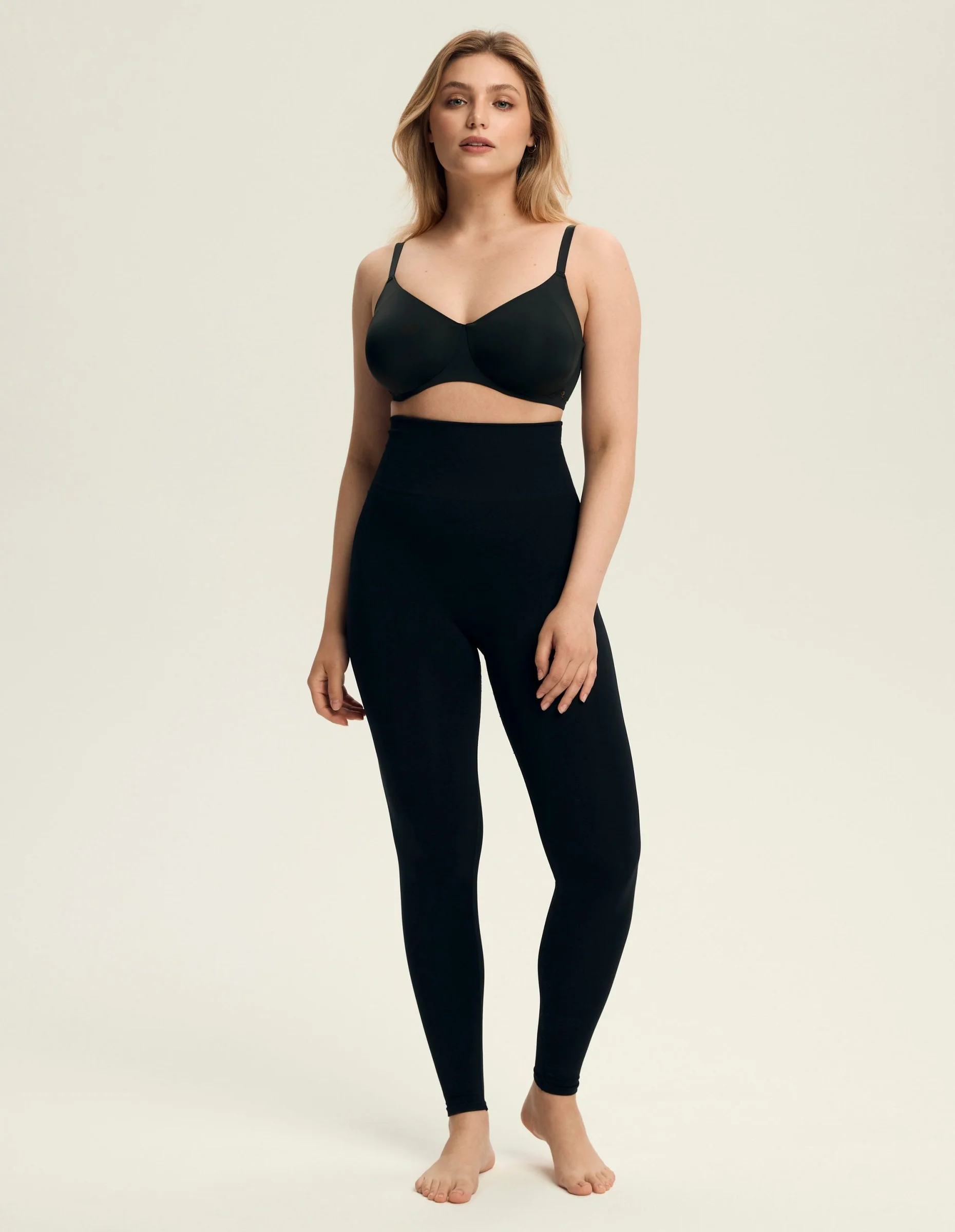 Φωτογραφία προϊόντος: ΚΟΛΑΝ SHAPEWEAR 43961 ΣΜΙΛΕΥΕΙ ΤΟ ΣΩΜΑ ΨΗΛΟΜΕΣΟ ΧΩΡΙΣ ΡΑΦΕΣ