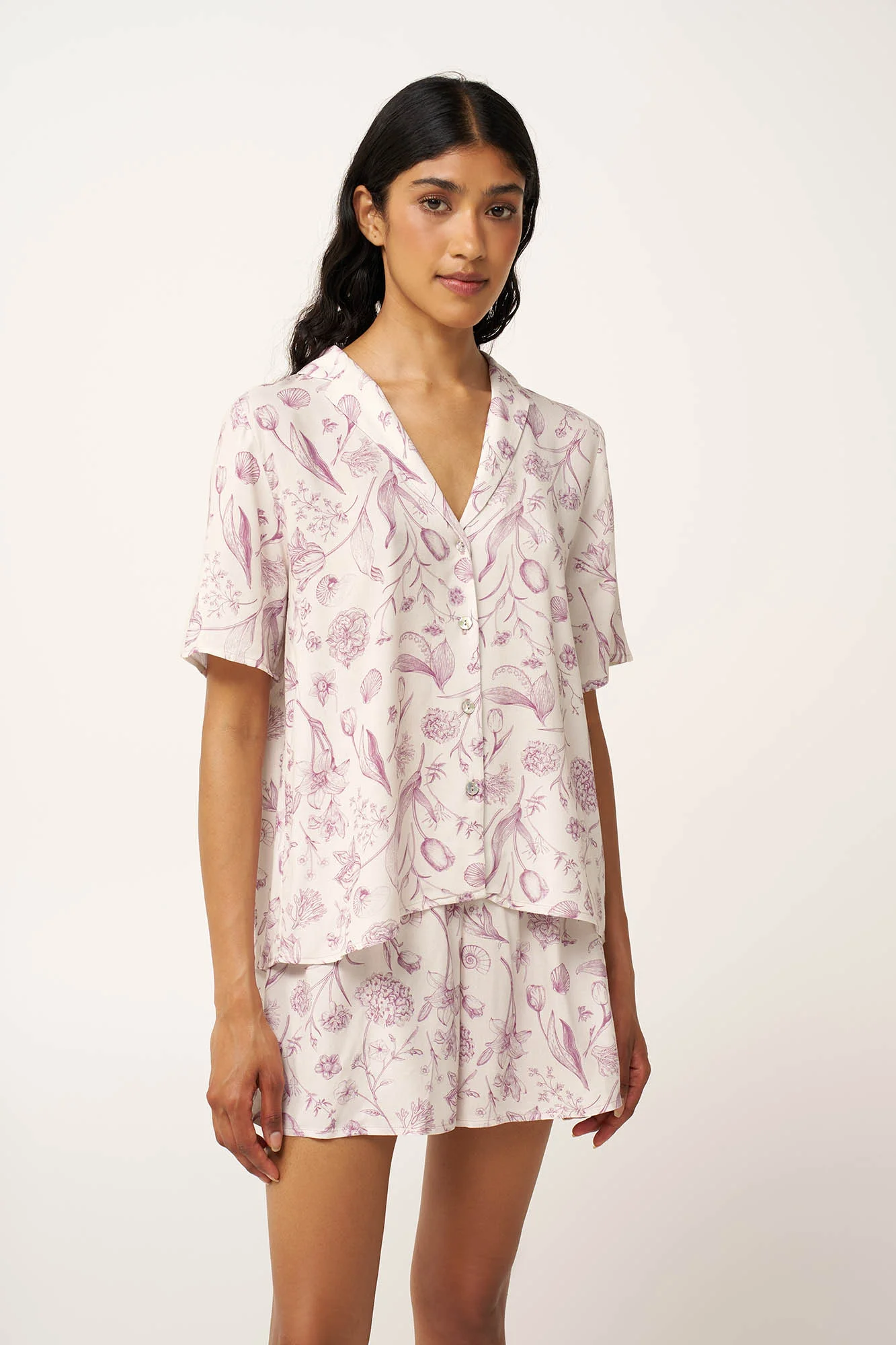 Φωτογραφία προϊόντος: VAMP 24134 PYJAMAS 100% VISCOSE POPLIN 60cmButtonedShorts