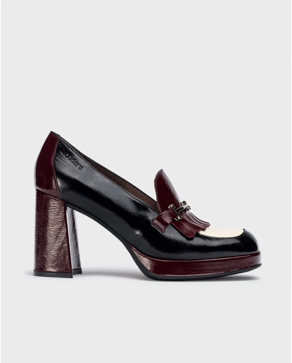 Φωτογραφία προϊόντος: Wonders Black GUETTA loafers H-5944