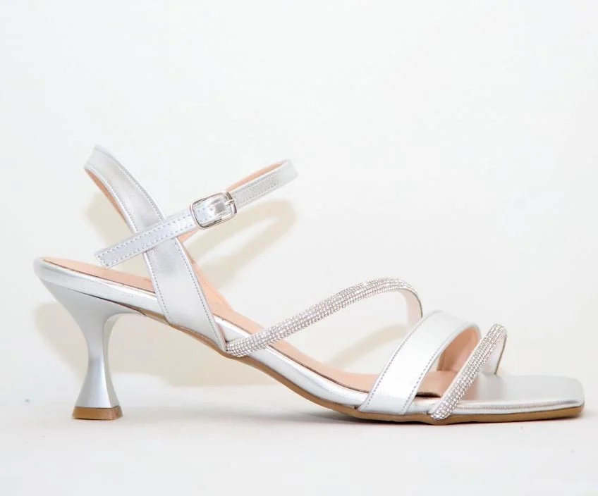 Φωτογραφία προϊόντος: Anteos Shoes 1121 Γυναικεία Πέδιλα από Συνθετικό Υλικό σε Ασημί χρώμα