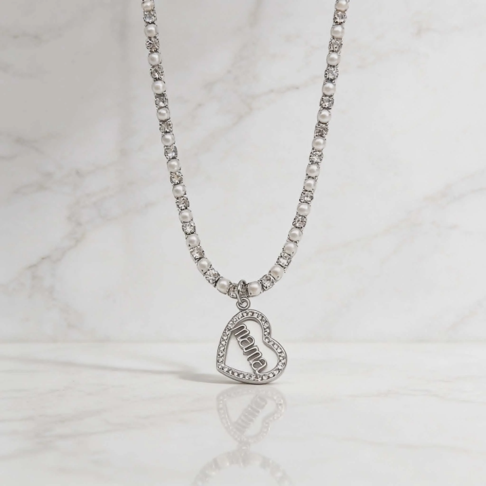 Φωτογραφία προϊόντος: LAVORE Mama Heart Necklace with Pearls – Silver