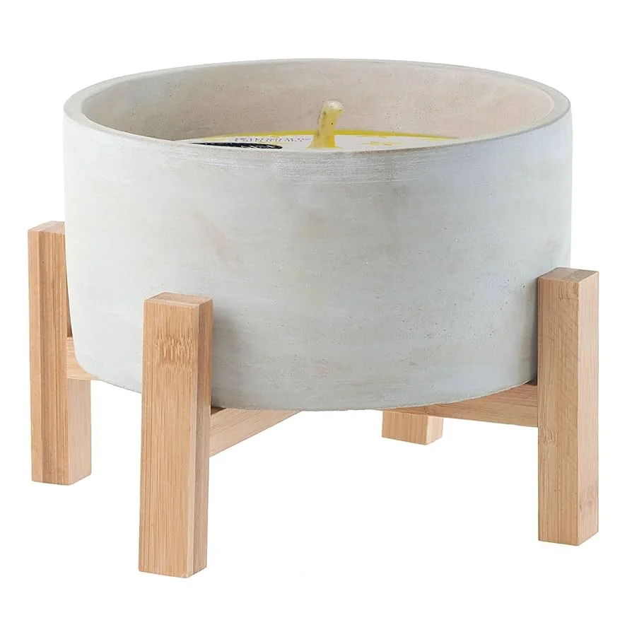 Φωτογραφία προϊόντος: Bougies La Francaise Outdoor pot beton - Αρωματικό κερί Citronella σε Βάζο τσιμέντου και ξύλινη βάση 930 gr