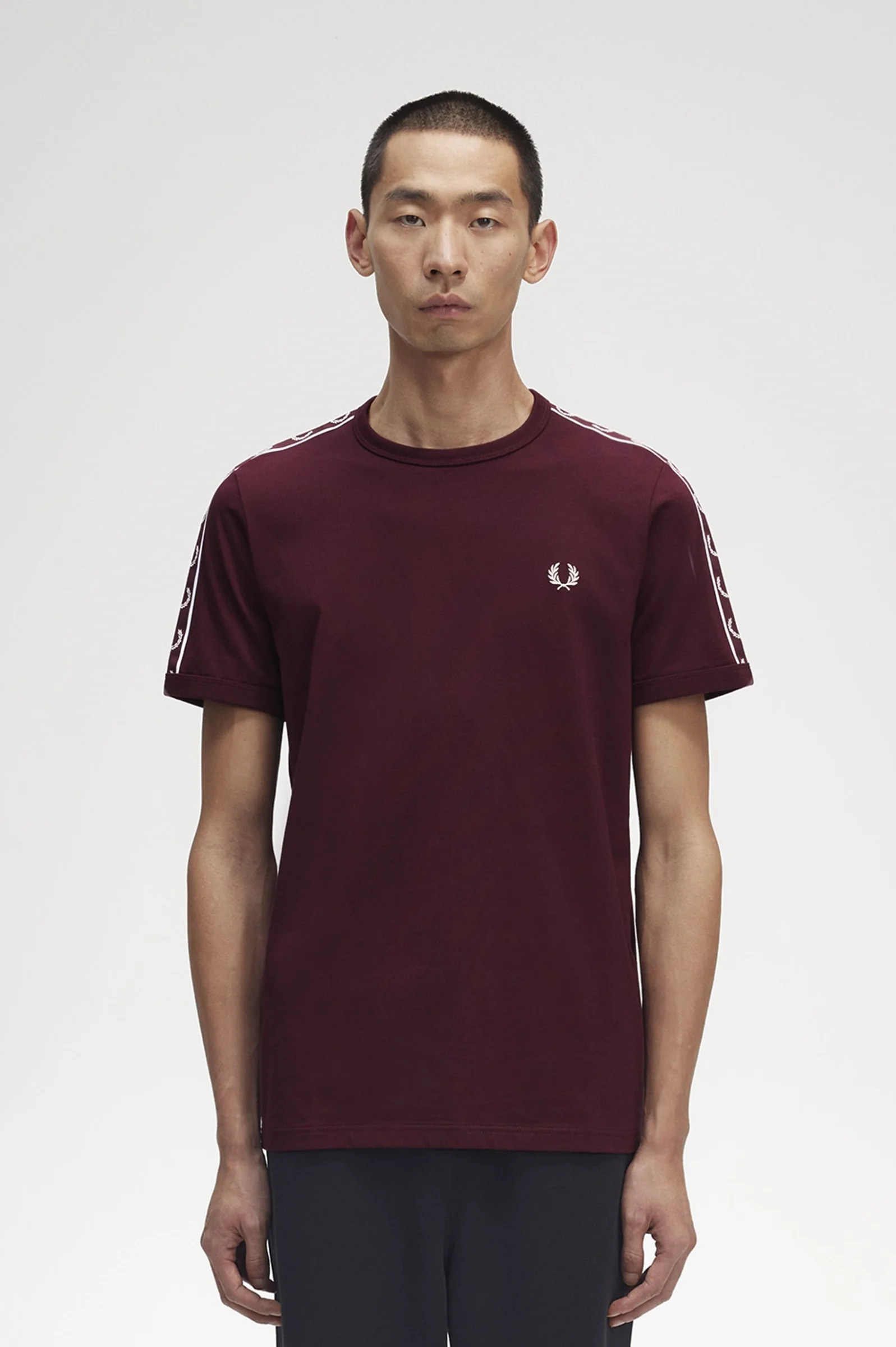 Φωτογραφία προϊόντος: Fred Perry Ανδρικό T-shirt Contrast Tape Ringer M4613-597 Μπορντό