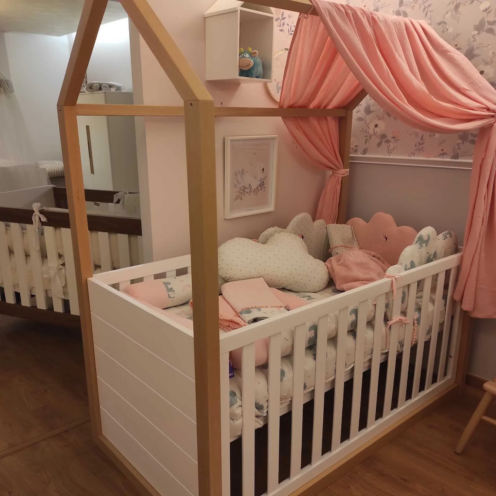 Φωτογραφία προϊόντος: ΗΡΑ Ήρα – ΚΡΕΒΑΤΙ LITTLE HOUSE – Ε3773 (Δώρο στρώμα Bebe Strom Απόλλων)