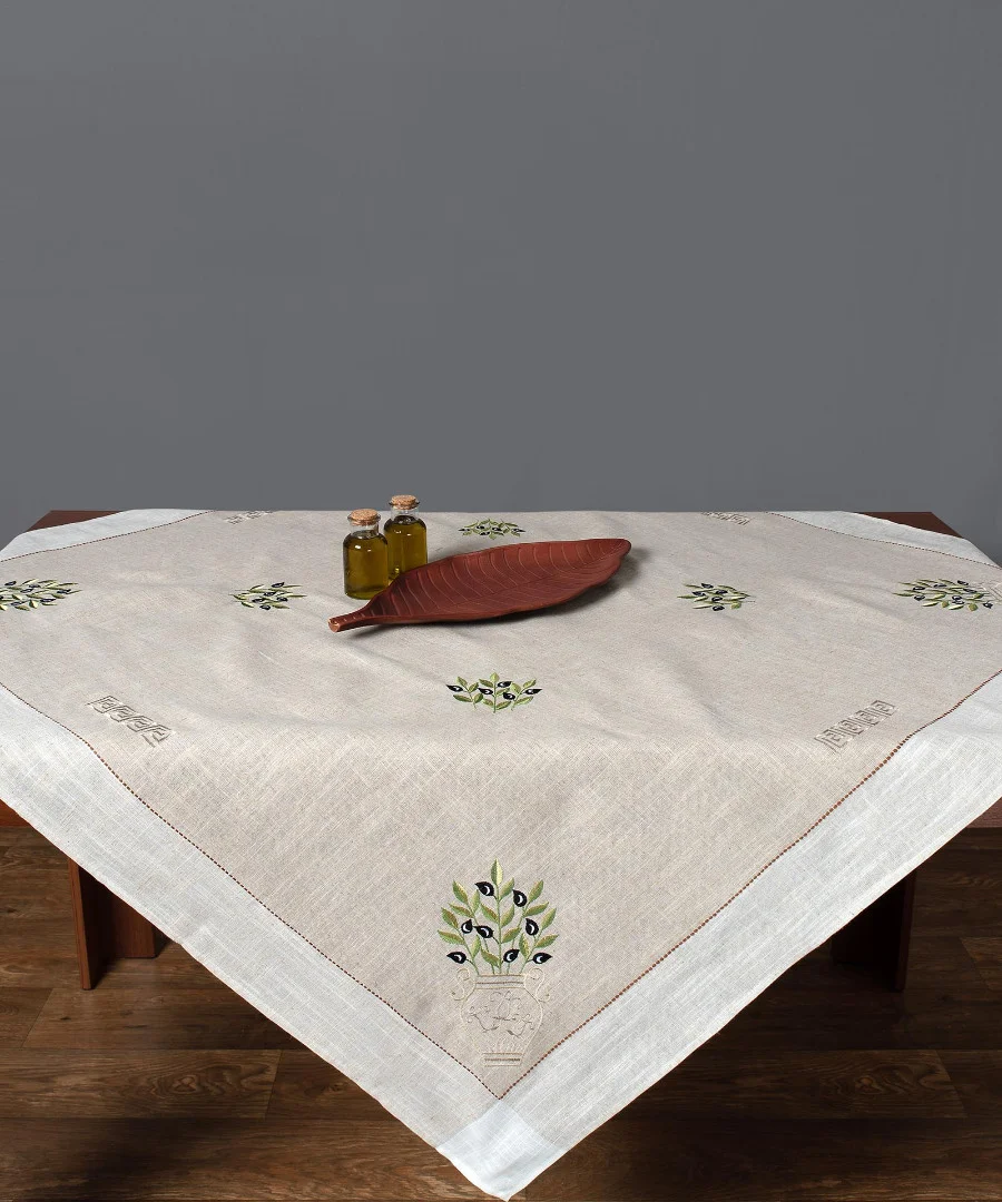 Φωτογραφία προϊόντος: SilkFashion Τραπεζομάντηλα 2625 (160cm x 250cm) μαύρη ελιά