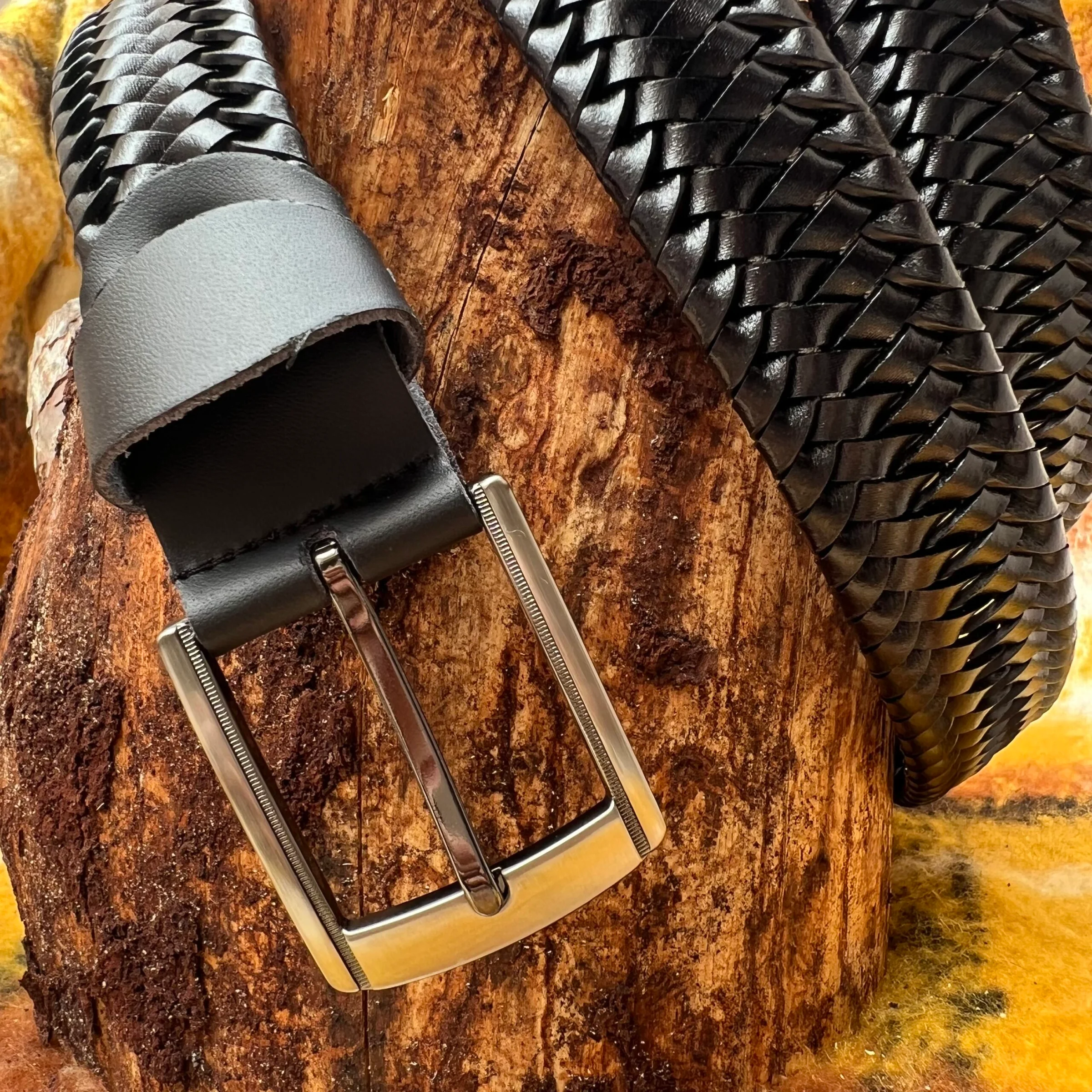 Φωτογραφία προϊόντος: ByLeather ΧΕΙΡΟΠΟΙΗΤΗ ΠΛΕΚΤΗ ΔΕΡΜΑΤΙΝΗ ΕΛΑΣΤΙΚΗ ΑΝΔΡΙΚΗ ΖΩΝΗ ΥΨΗΛΗΣ ΠΟΙΟΤΗΤΑΣ Μαύρο
