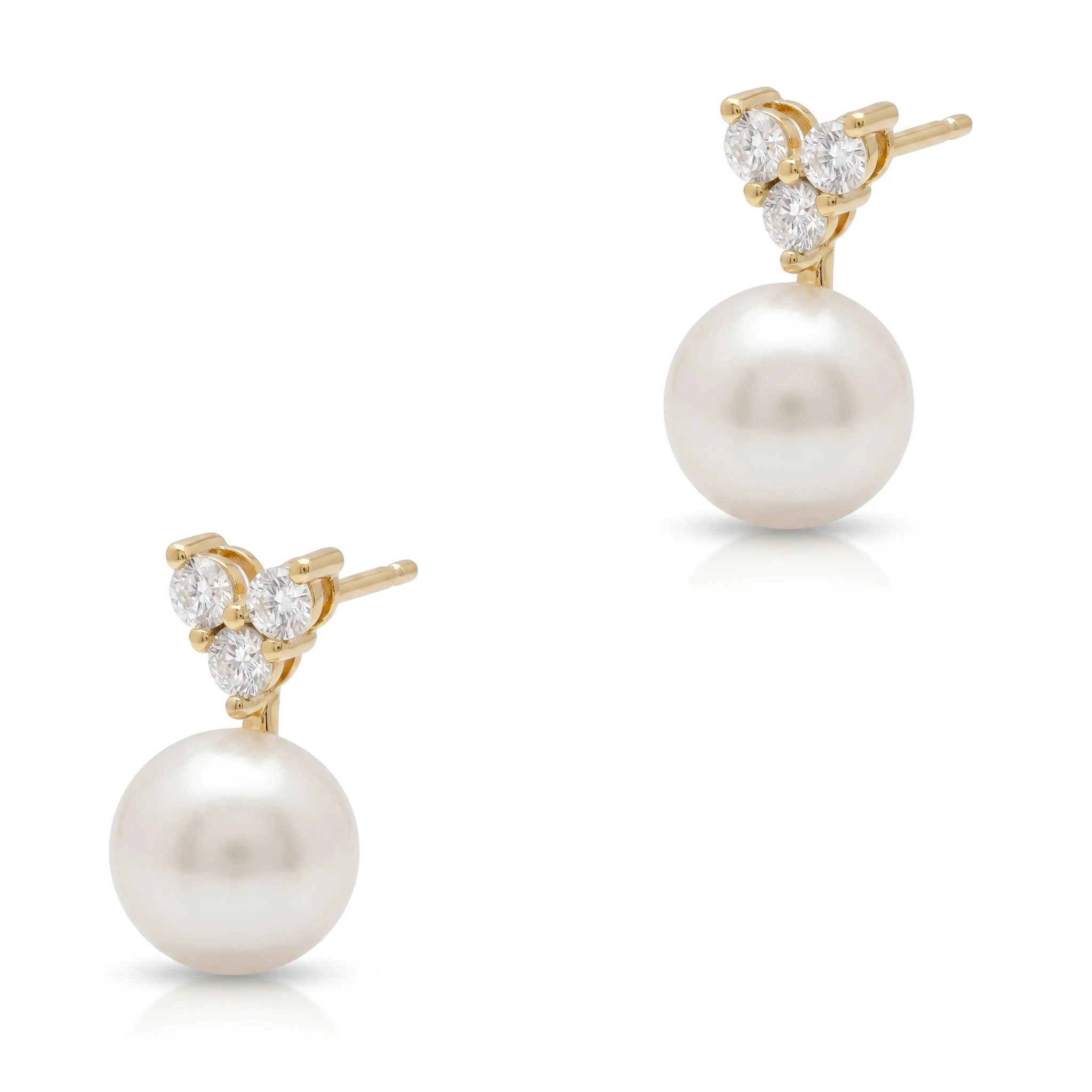 Φωτογραφία προϊόντος: Σκουλαρίκια με Moissanite Diamonds από Eπιχρυσωμένο Ασήμι + Μαργαριτάρια SK4070