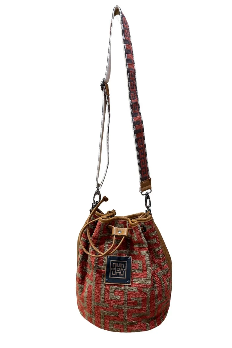 Φωτογραφία προϊόντος: Midneto Themis I Terracotta Brown Chenille Labyrinth Bag