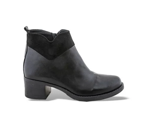 Φωτογραφία προϊόντος: Zak Shoes Δερμάτινο Μποτάκι Χρώμα Μαύρο Κωδ. GK3351