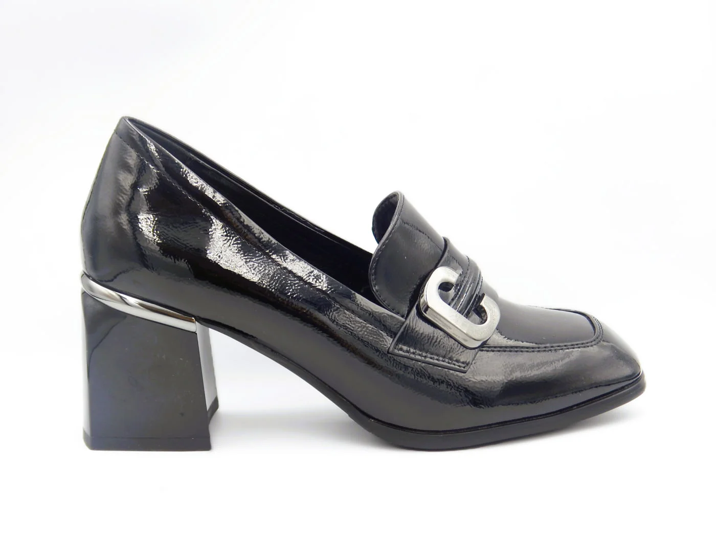 Φωτογραφία προϊόντος: ADAMS SHOES ΓΥΝΑΙΚΕΙΑ LOAFERS ΜΕ ΤΑΚΟΥΝΙ ΜΑΥΡΟ