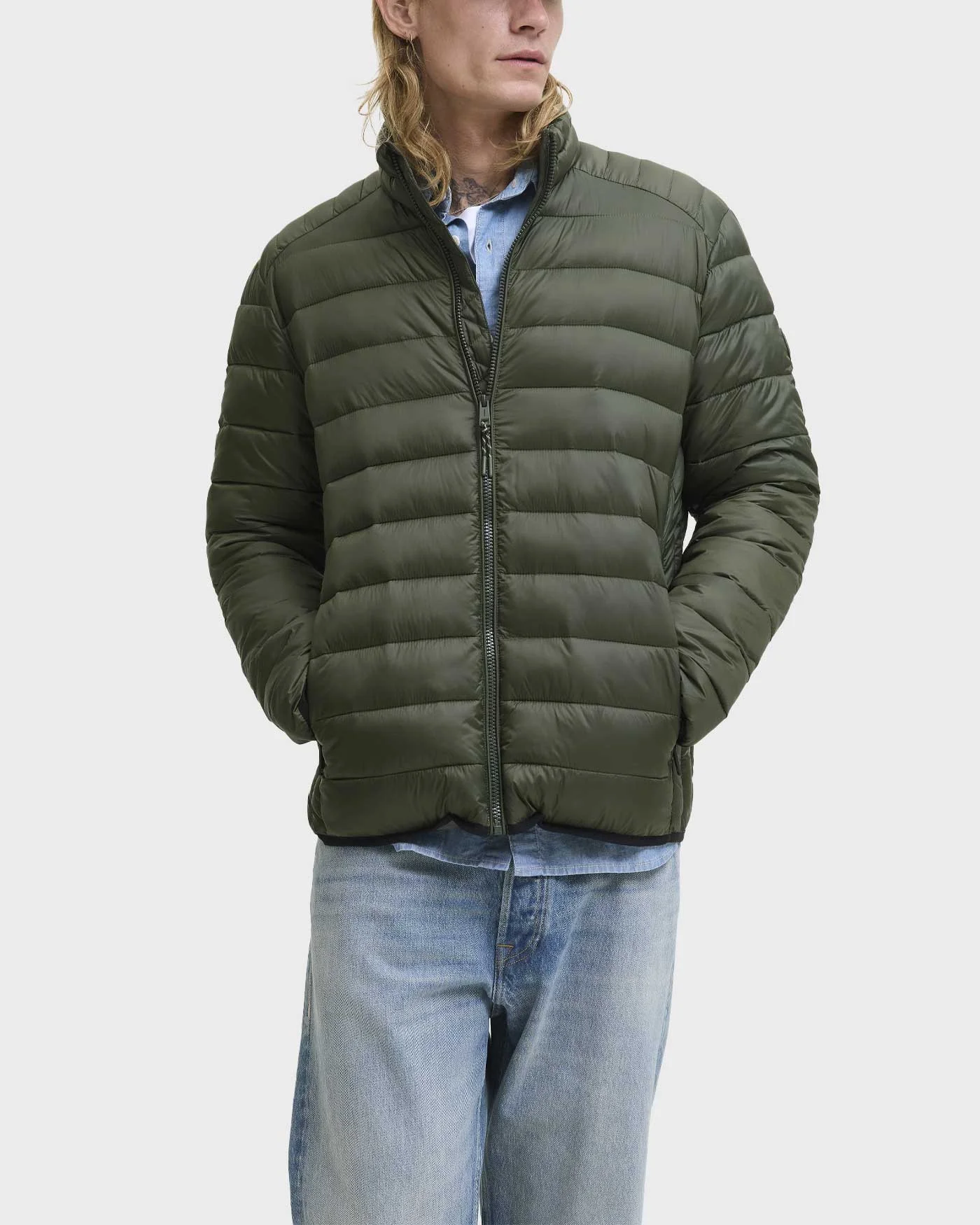 Φωτογραφία προϊόντος: JACK & JONES BRADLEY ΑΝΔΡΙΚΟ ΜΠΟΥΦΑΝ PUFFER - 12280971 ΧΑΚΙ