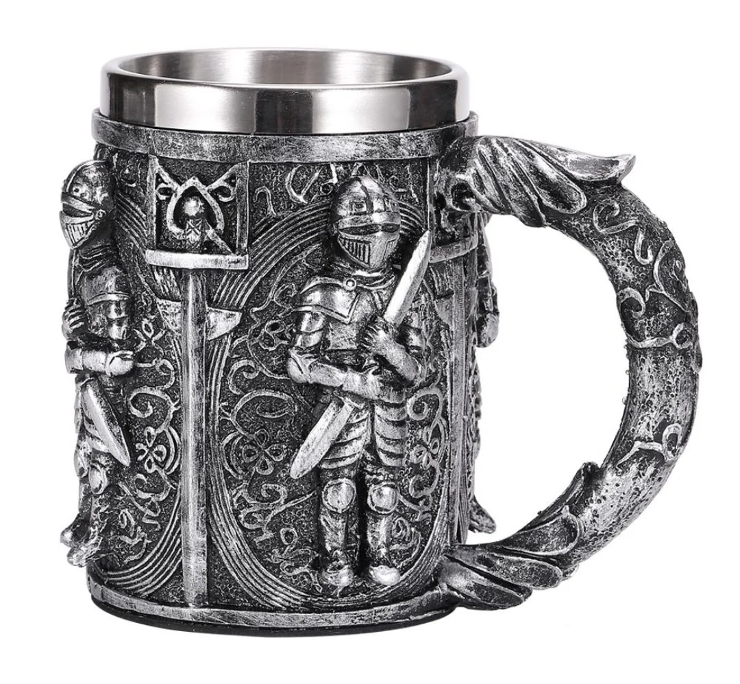 Φωτογραφία προϊόντος: OEM Μεταλλικη κουπα Medieval Warrior με ανοξείδωτη μεταλλική επίστρωση 400 ml