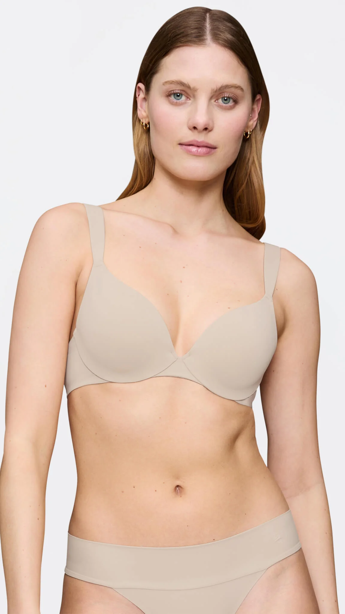 Φωτογραφία προϊόντος: TRIUMPH BODY MAKE-UP ILLUSION WP EX NUDE BEIGE, NUDE BEIGE