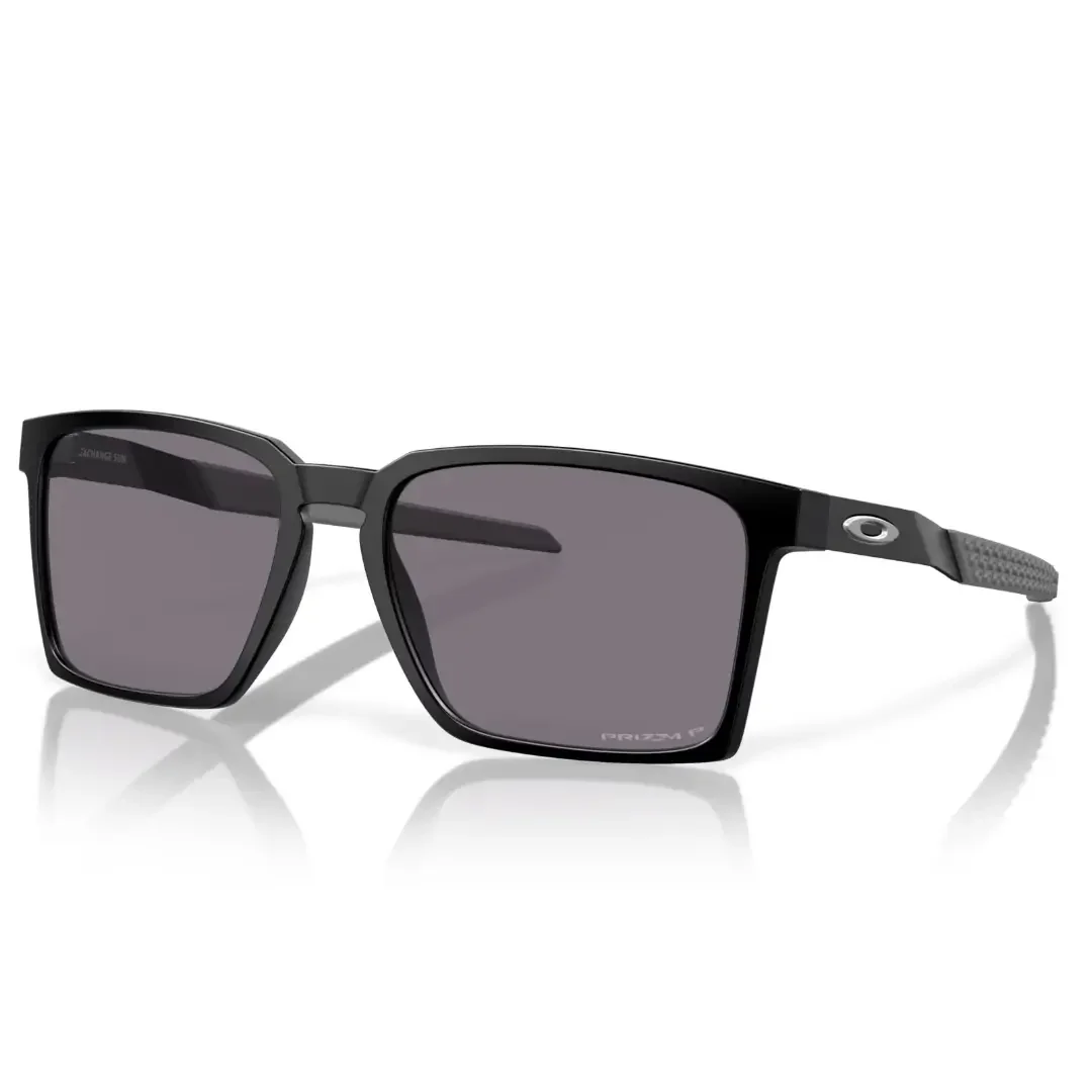 Φωτογραφία προϊόντος: Γυαλιά Ηλίου Oakley Exchange Sun Ανδρικά κοκκάλινα μαυρα ματ με γκρι σκούρο polarised φακό prizm 9483 0456 56mm