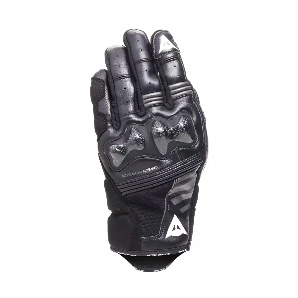 Φωτογραφία προϊόντος: ΓΑΝΤΙΑ ΔΕΡΜΑΤΙΝΑ REACTO CARBON SHORT BLACK/ANTHRACITE 2018100049 | DAINESE