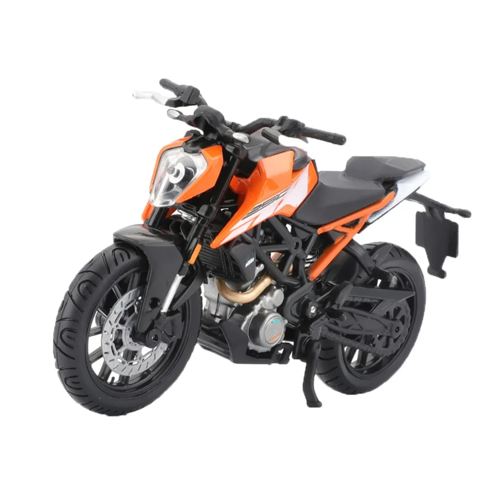 Φωτογραφία προϊόντος: ΦΙΓΟΥΡΑ KTM 250 DUKE 1:18 18-51083 | BBURAGO