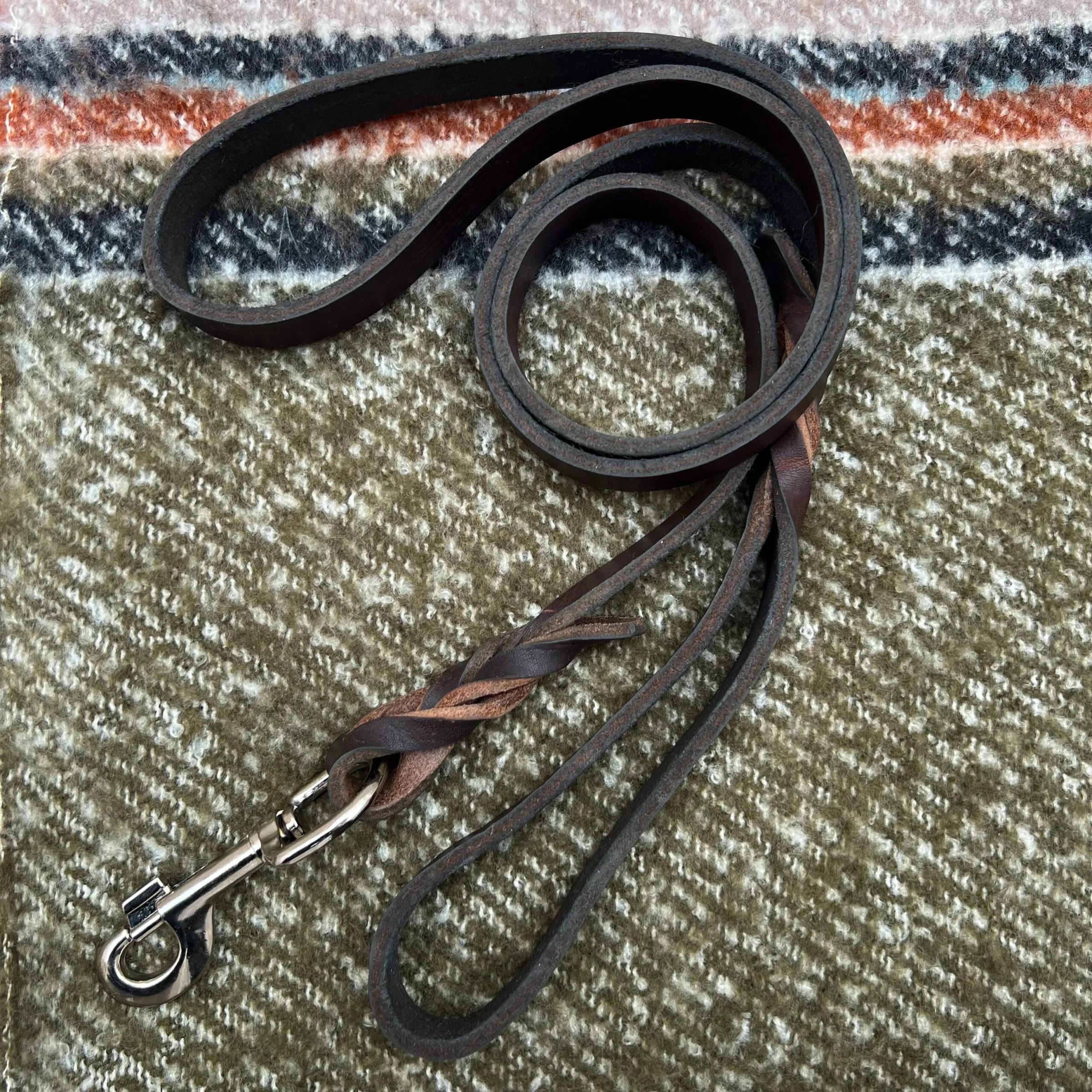 Φωτογραφία προϊόντος: ByLeather ΧΕΙΡΟΠΟΙΗΤΟΣ ΟΔΗΓΟΣ ΛΑΔΙΟΥ ΑΠΟ ΥΨΗΛΗΣ ΠΟΙΟΤΗΤΑΣ ΔΕΡΜΑ 1.8 Χ 150 CM