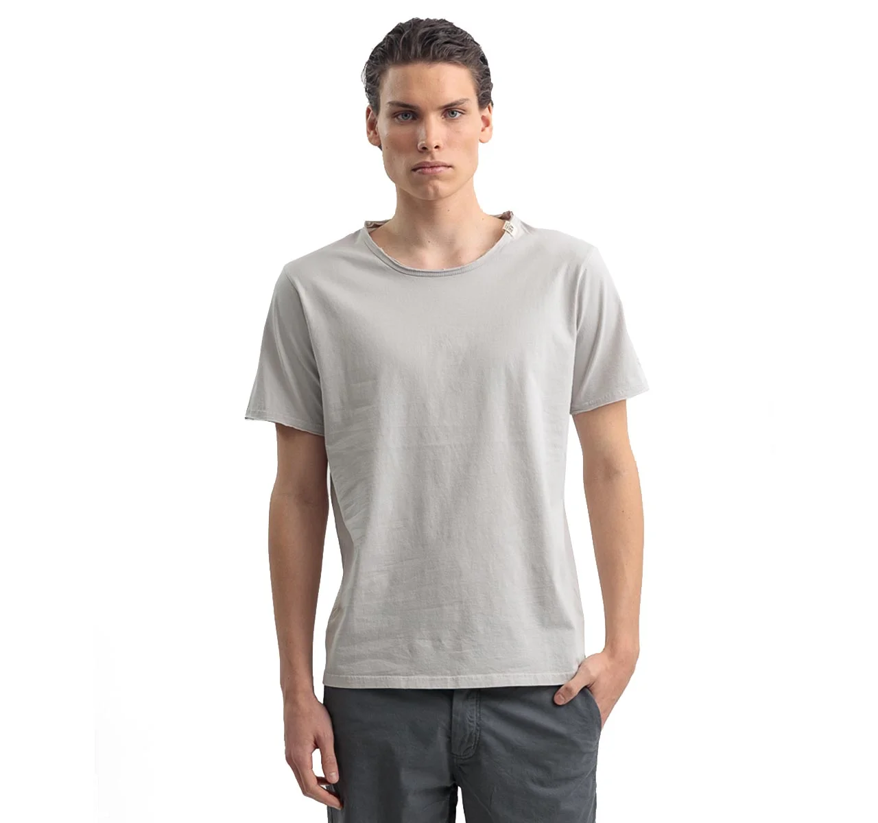 Φωτογραφία προϊόντος: ΑΝΔΡΙΚΕΣ ΜΠΛΟΥΖΕΣ T SHIRTS DEVERGO GRAPE PURPLE 1D25SS4063SS0106 81
