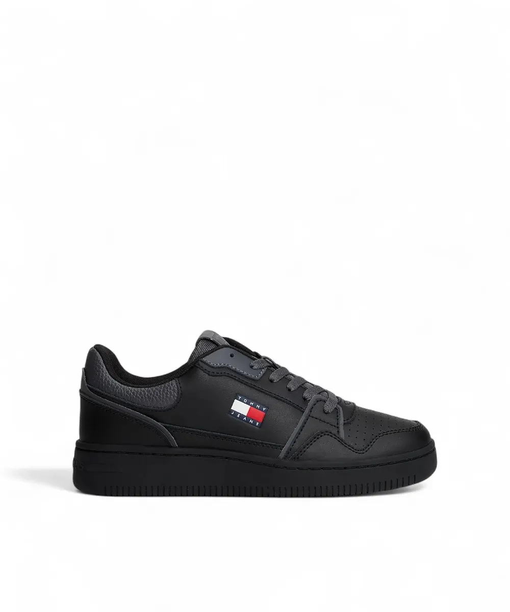 Φωτογραφία προϊόντος: Tommy Hilfiger - Γυναικεία Sneakers Th Retro Basket Sneaker EN0EN02839-BDS Μαύρο