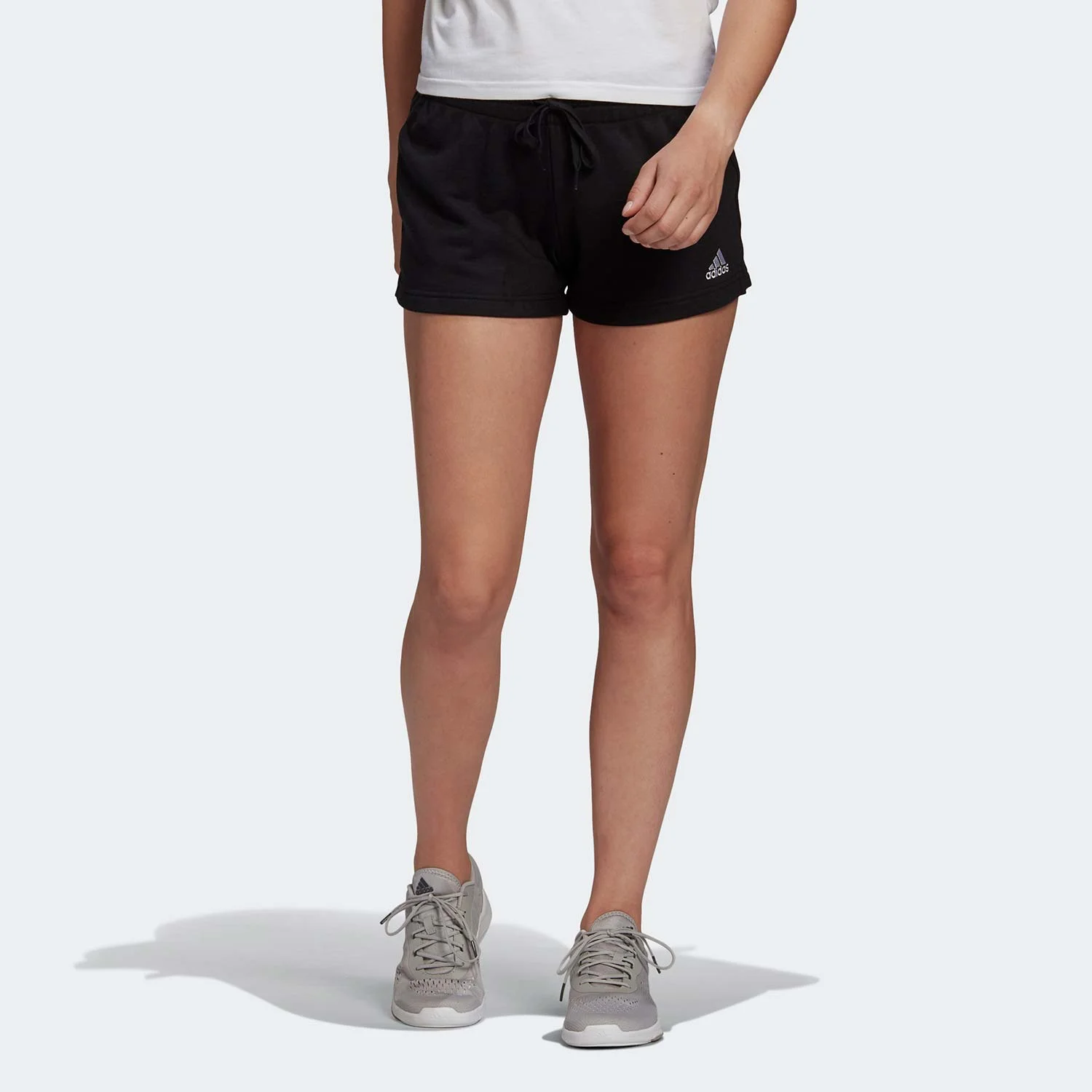 Φωτογραφία προϊόντος: ADIDAS PERFORMANCE ESSENTIALS REGULAR SHORTS ΜΑΥΡΟ