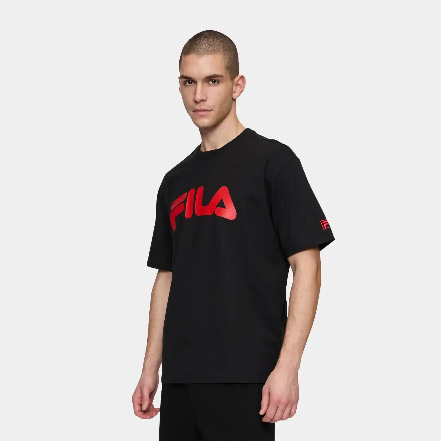 Φωτογραφία προϊόντος: Fila - Ανδρικό T-shirt Lasson Loose Fit Tee FAM0873-83075 Μαύρο
