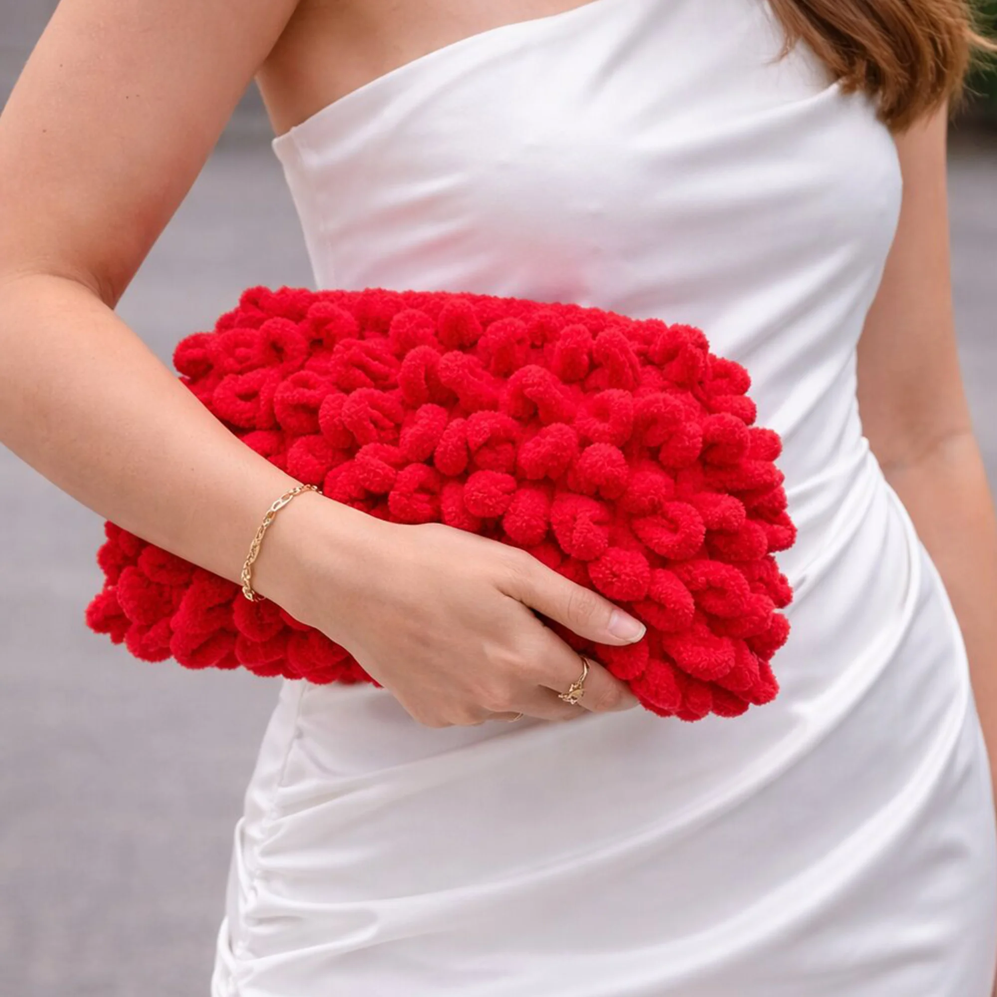 Φωτογραφία προϊόντος: Χειροποίητη Puffy Τσάντα Clutch Mini – Κόκκινο / Red