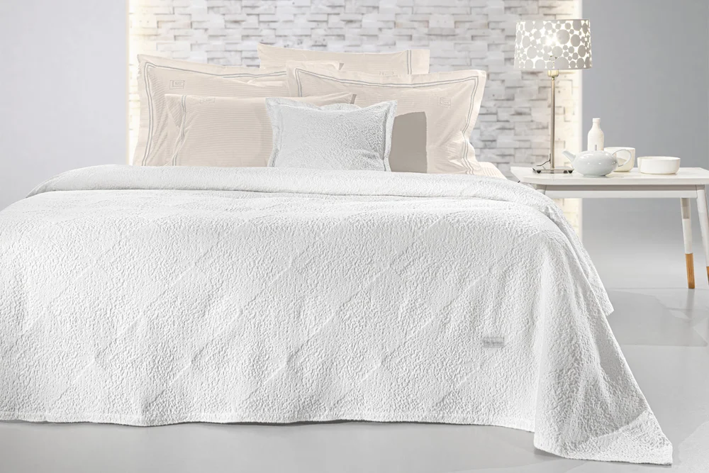 Φωτογραφία προϊόντος: ΚΟΥΒΕΡΤΑ KING SIZE PORTOBELLO WHITE 260X250 GUY LAROCHE