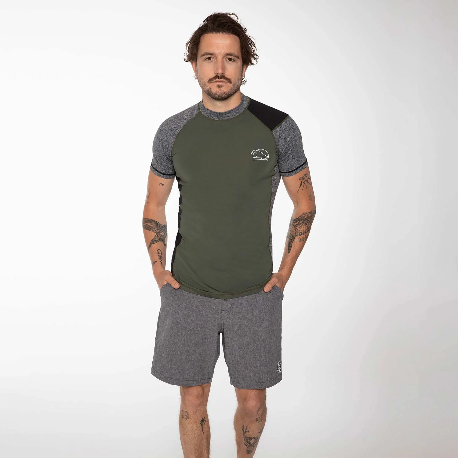 Φωτογραφία προϊόντος: PROTEST FENTON RASH GUARD T-SHIRT ΧΑΚΙ