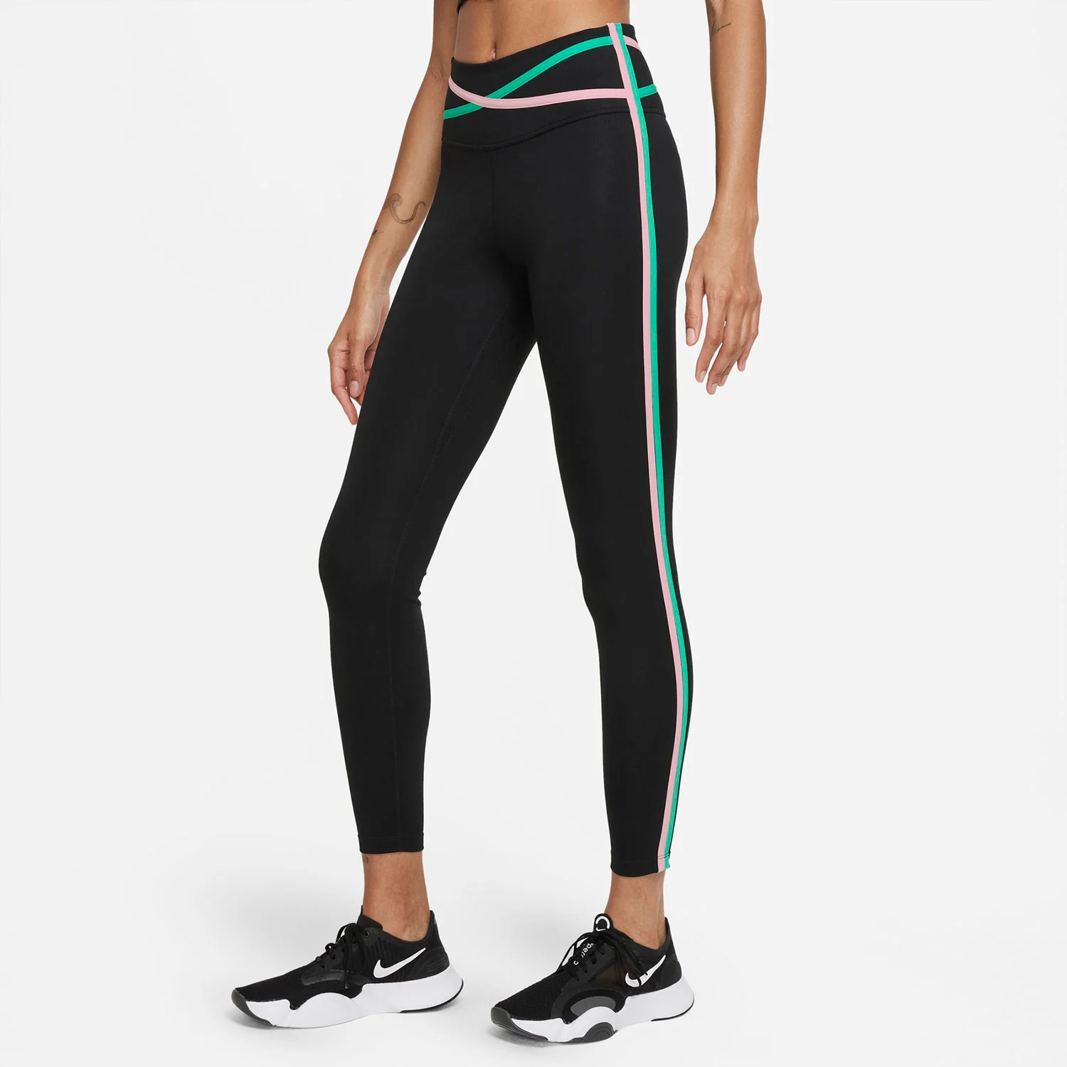 Φωτογραφία προϊόντος: NIKE DRI-FIT ONE 7/8 TAPED LEGGINGS ΜΑΥΡΟ