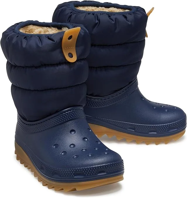 Φωτογραφία προϊόντος: Crocs Παιδικές Γαλότσες με Εσωτερική Επένδυση Puff Navy 207683-4PQ